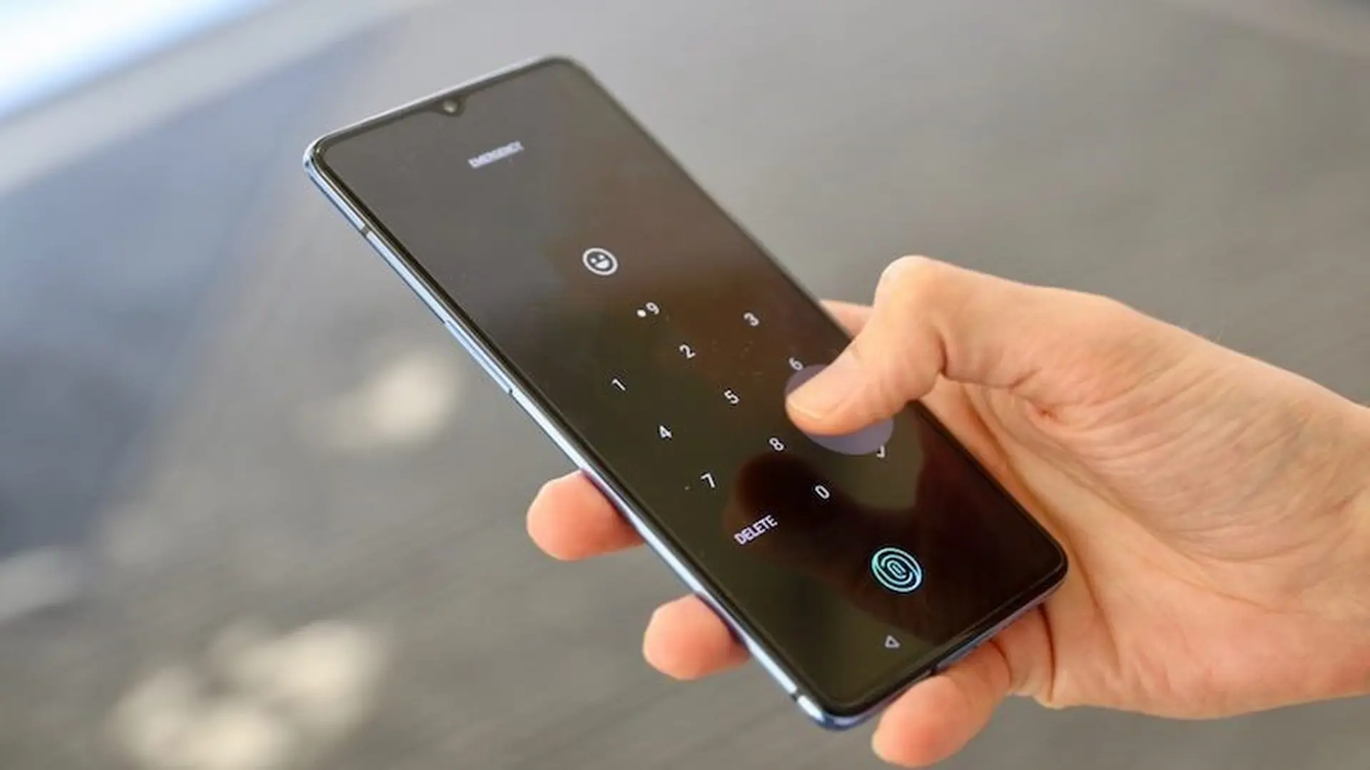 OnePlus làm rò rỉ dữ liệu người dùng trong tuần qua