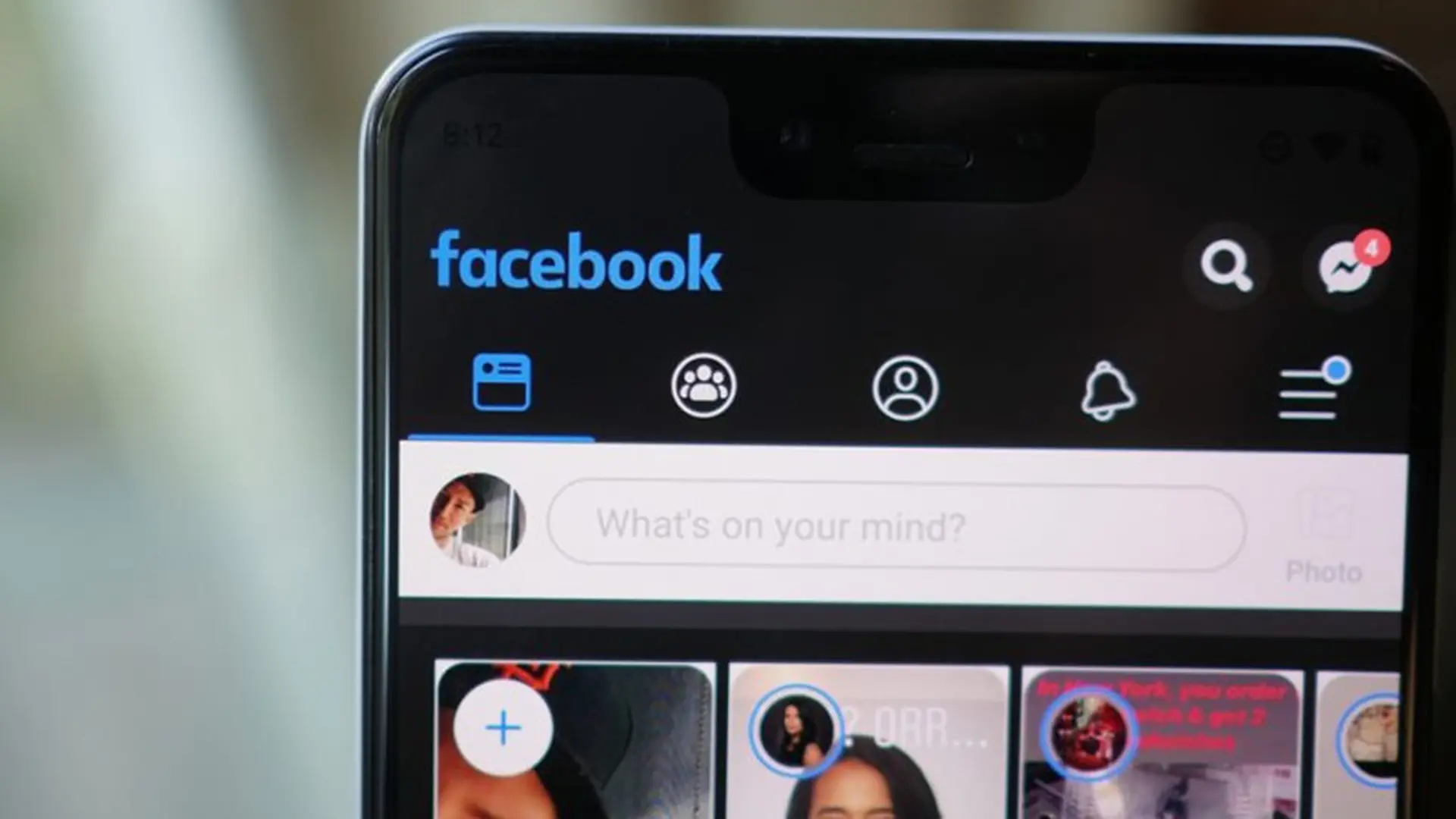 Chế độ Dark Mode đã cập bến Facebook dành cho Android
