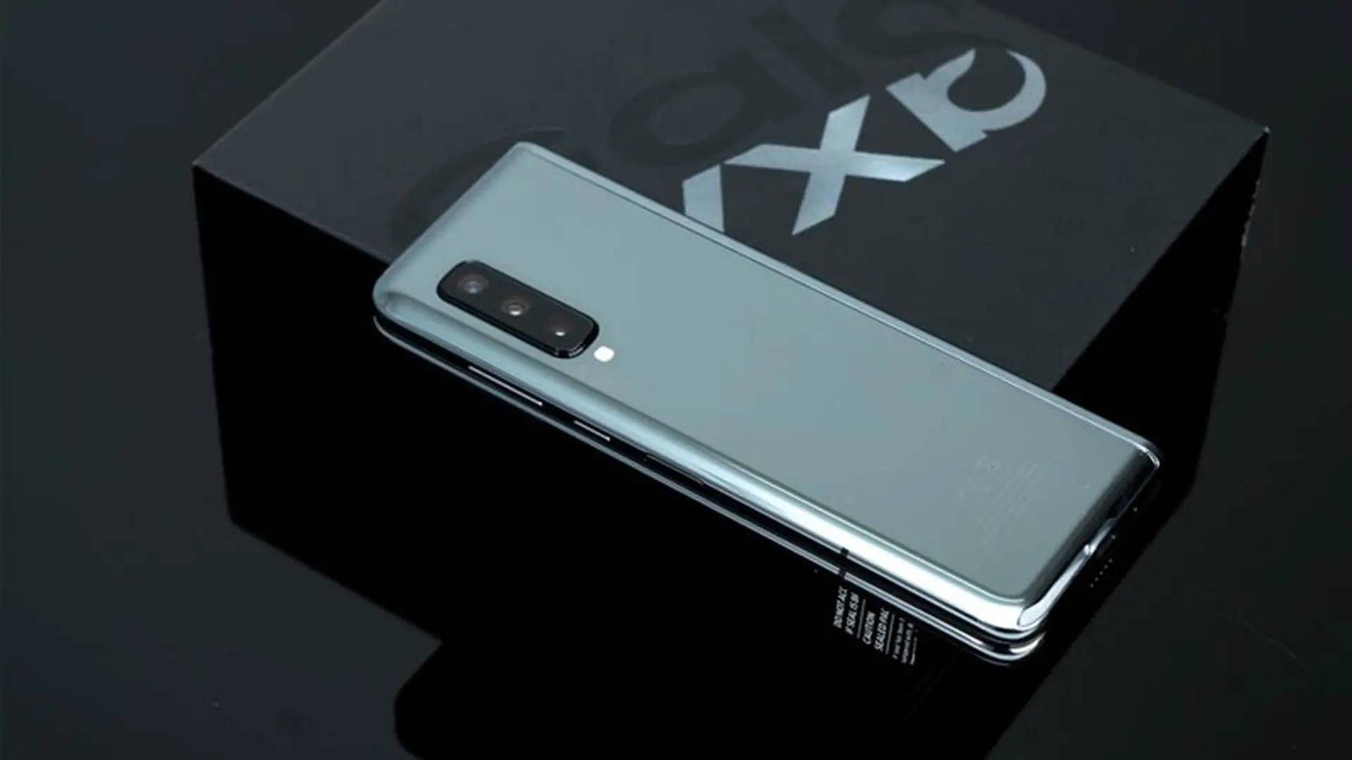 Samsung Galaxy Fold nhận cập nhật mới, hỗ trợ Samsung DeX trên PC