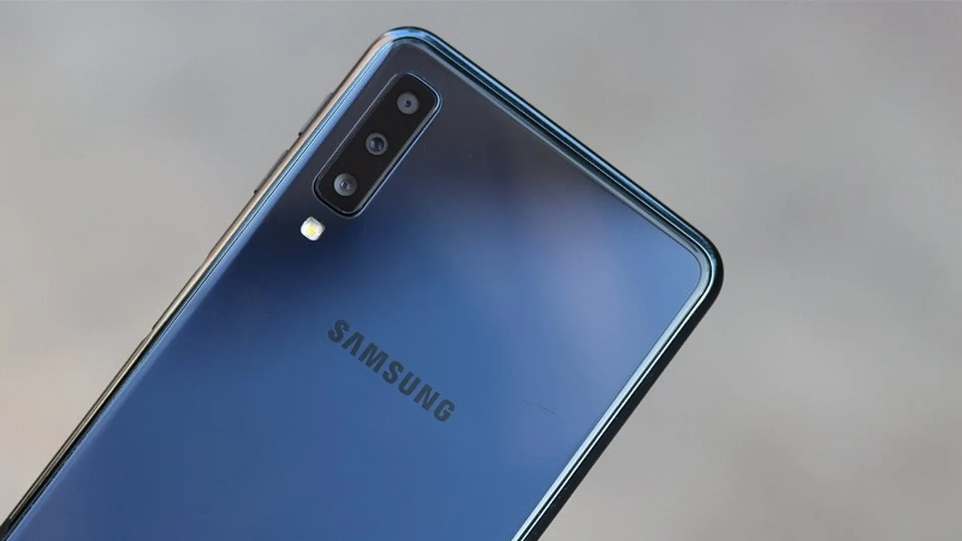 Galaxy J5 Pro và Galaxy A7 (2018) nhận bản vá bảo mật tháng 11/2019