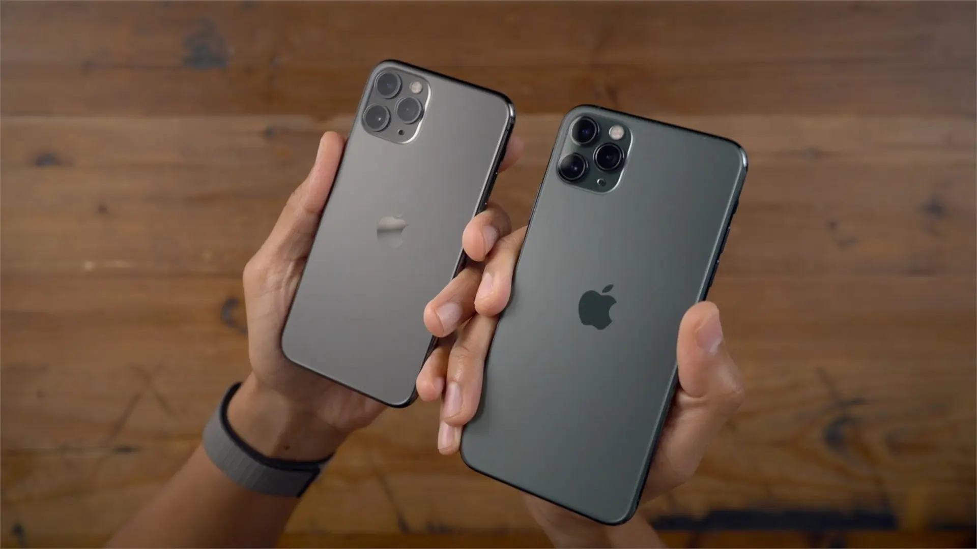 Người dùng Apple đang mong chờ iPhone 5G?