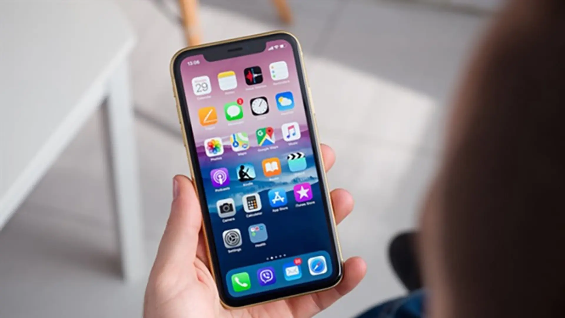 Người dùng iPhone xem phim người lớn nhiều hơn Android