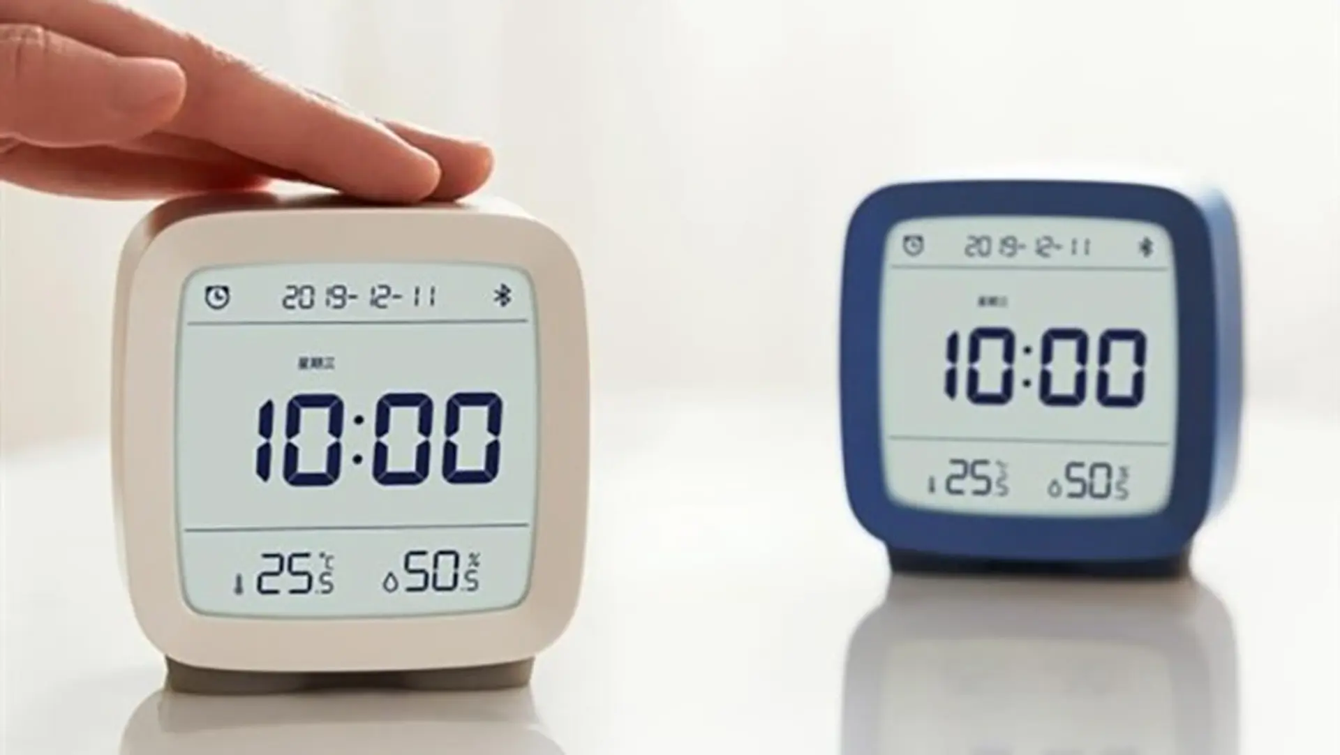 Xiaomi ra mắt đồng hồ thông minh có cảm biến đo nhiệt độ và độ ẩm, giá 200 ngàn
