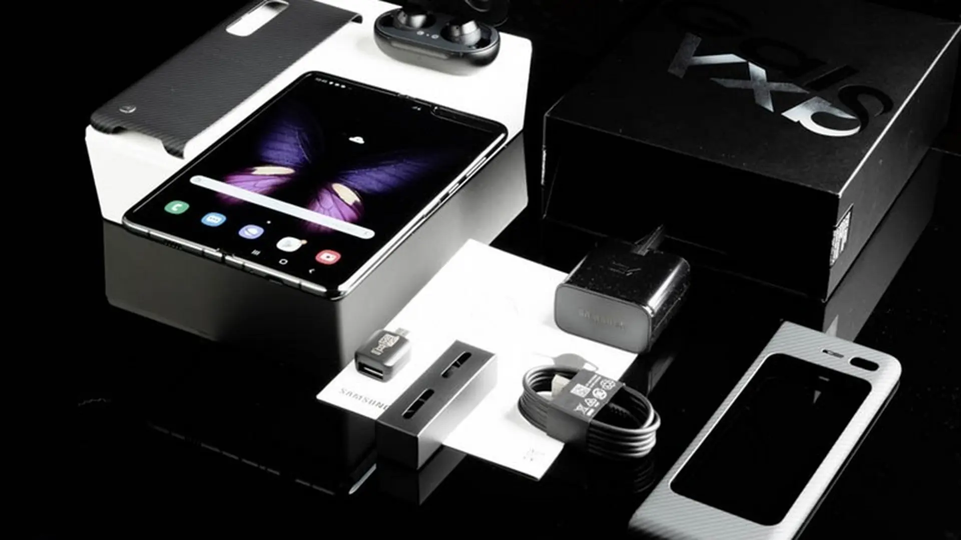 Đẳng cấp của Galaxy Fold qua góc nhìn thượng lưu