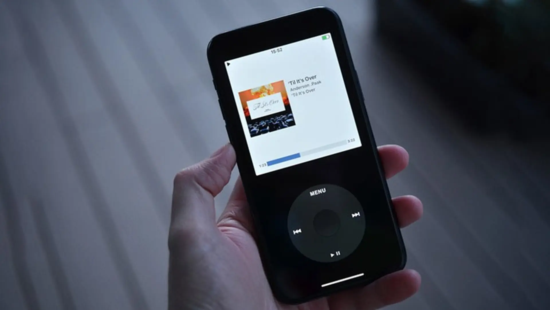 Apple gỡ ứng dụng cho phép tùy biến iPhone thành iPod Classic