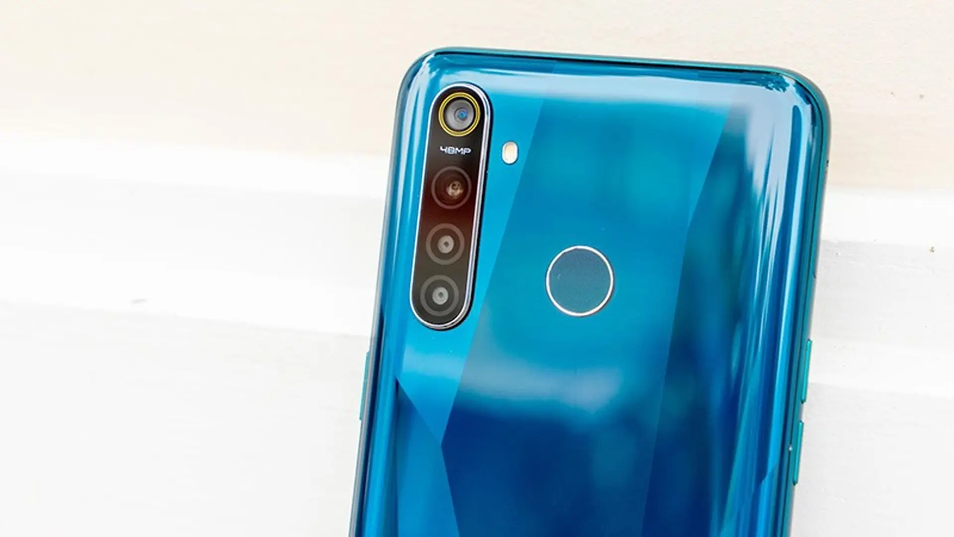 Top 5 điện thoại RAM 6GB cấu hình cao, pin khủng đáng mua nhất 2020