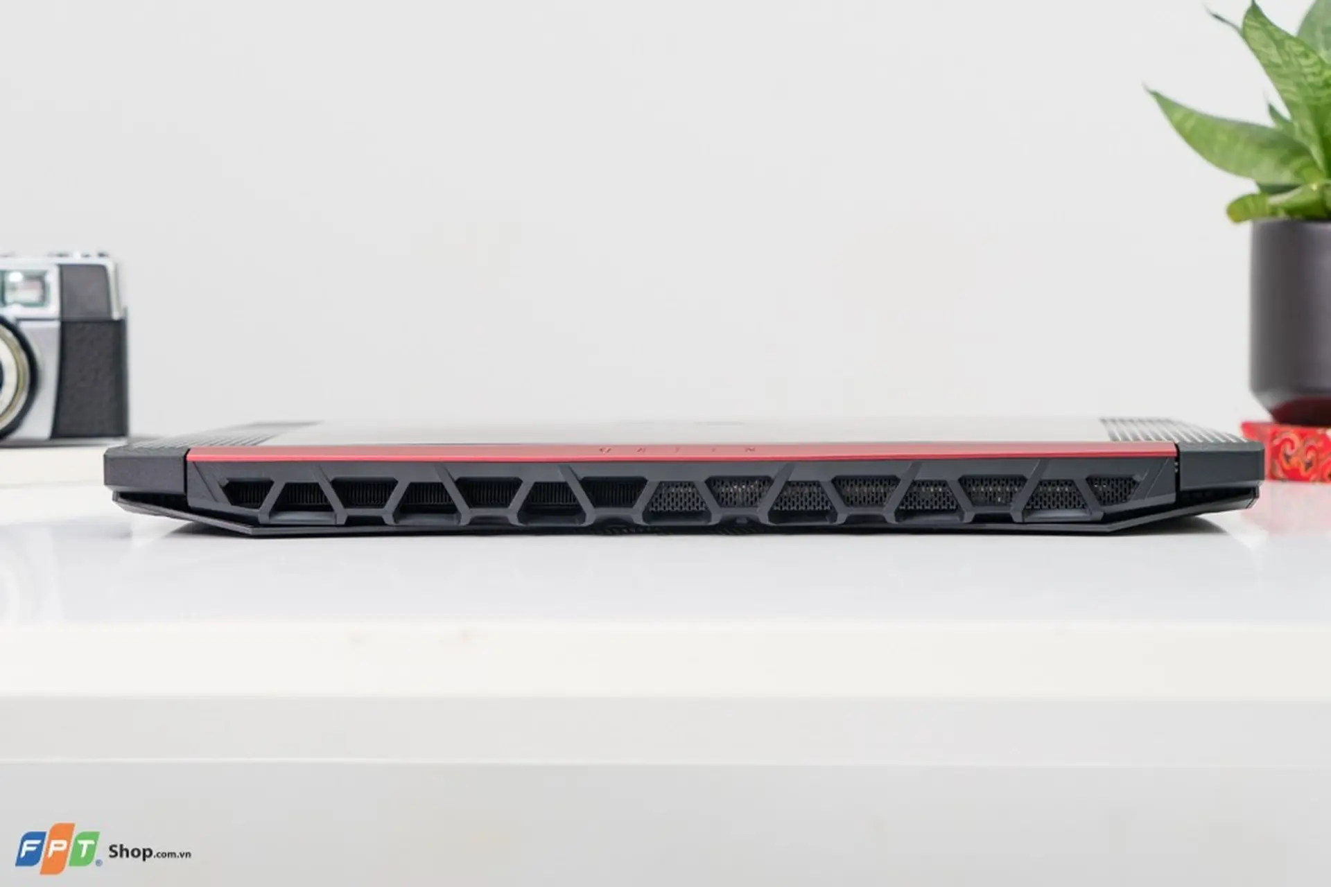 https://fptshop.com.vn/
