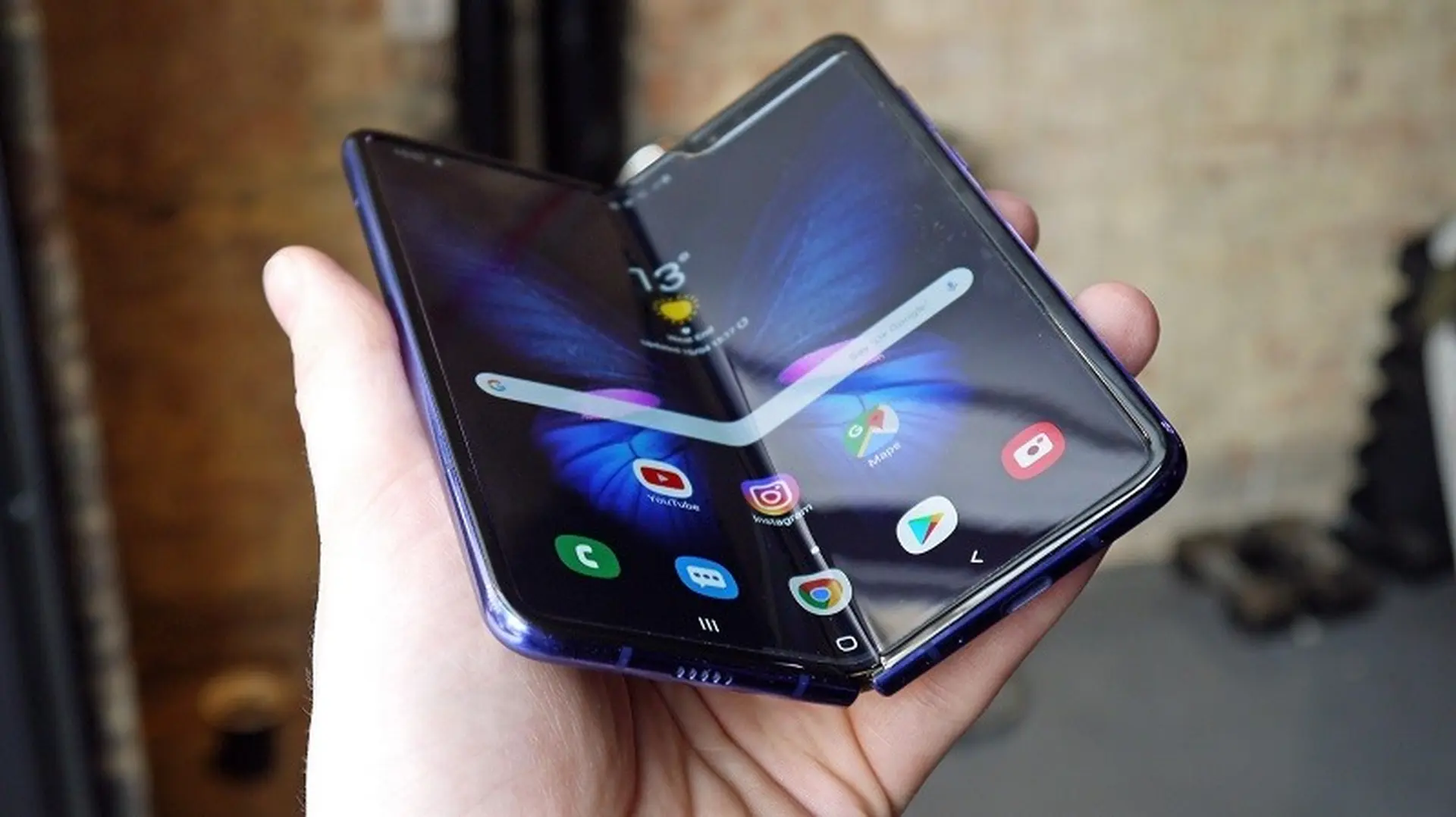 Tại sao nói Galaxy Fold là chiếc smartphone tốt nhất trong năm 2019?