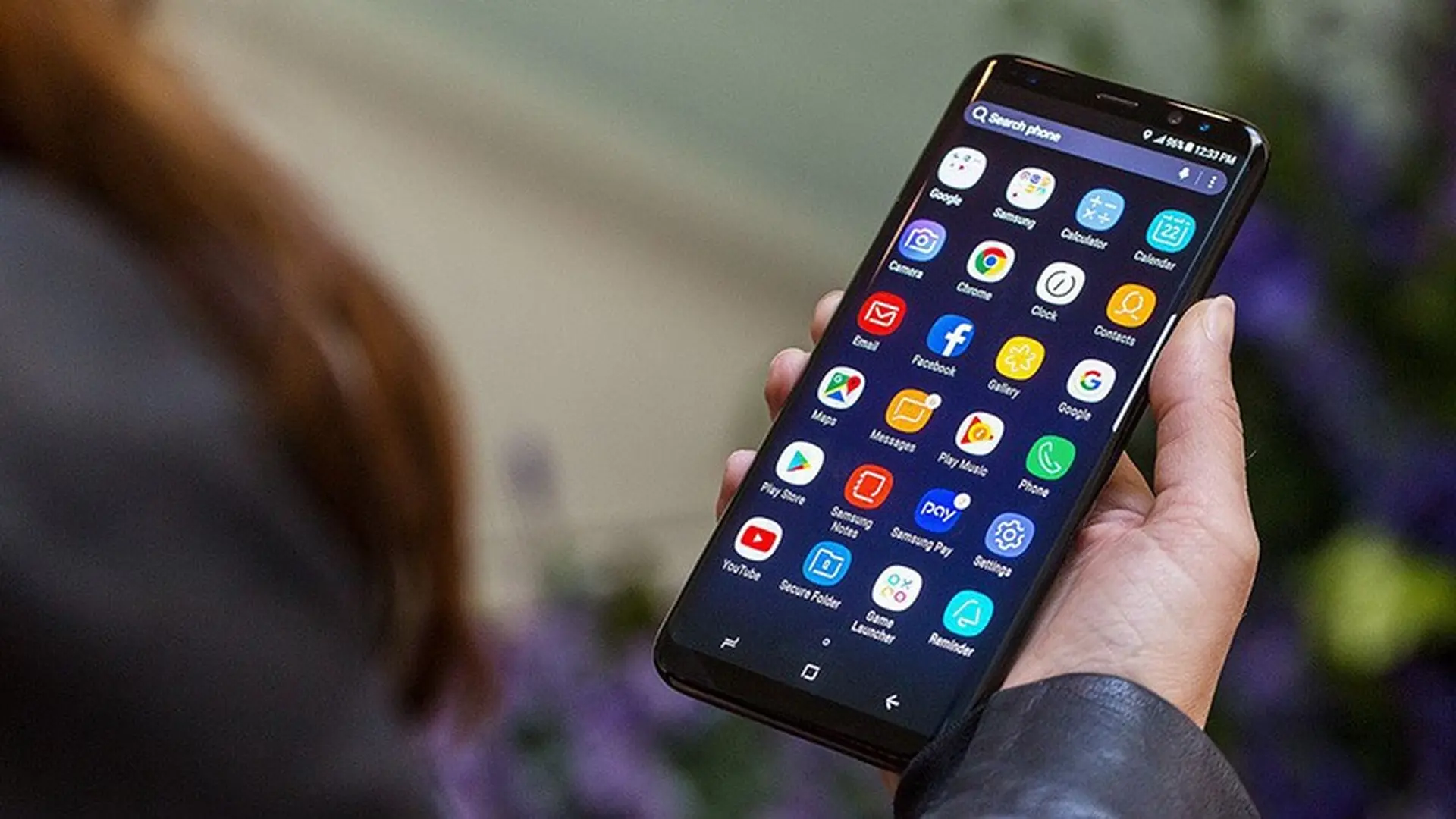 Doanh số smartphone AMOLED vượt quá 600 triệu chiếc vào năm 2020