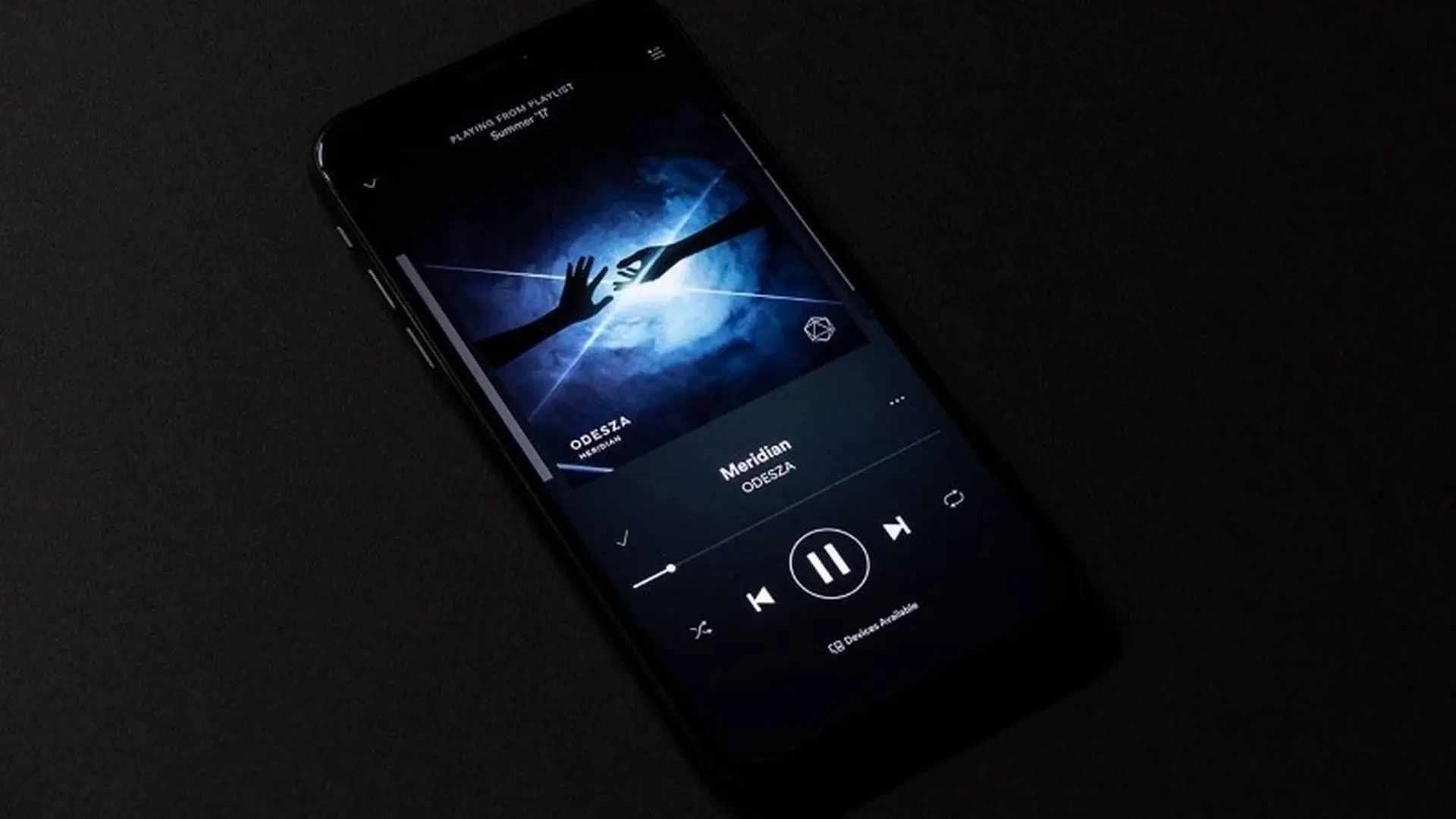 Spotify bổ sung tính năng Sleep Timer trên iOS giúp ngủ ngon hơn với âm nhạc