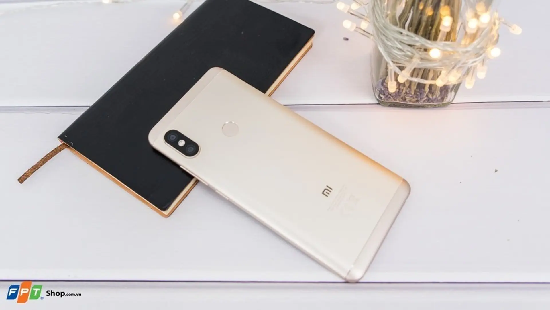Xiaomi Redmi Note 5 chỉ còn 4 triệu đồng: Món hời là đây chứ đâu!