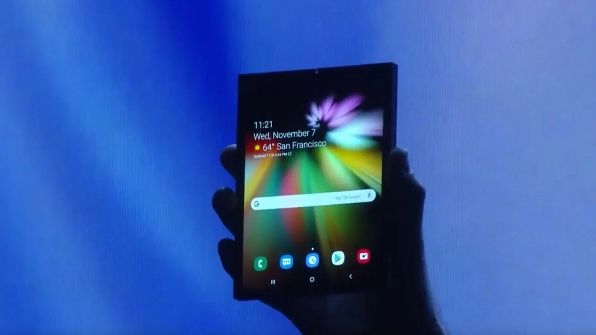 Để thành công Smartphone màn hình gập của Samsung cần những yếu tố nào?