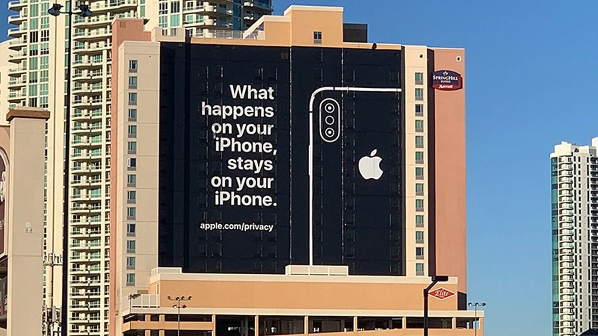 Apple rất ít khi quảng cáo nhưng một khi đã làm thì lại “chất chơi” như thế này