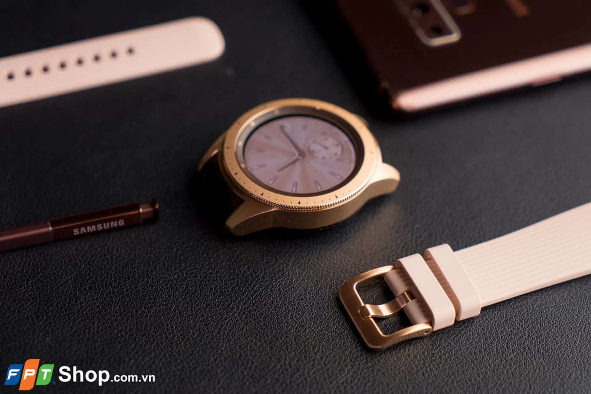 https://fptshop.com.vn/