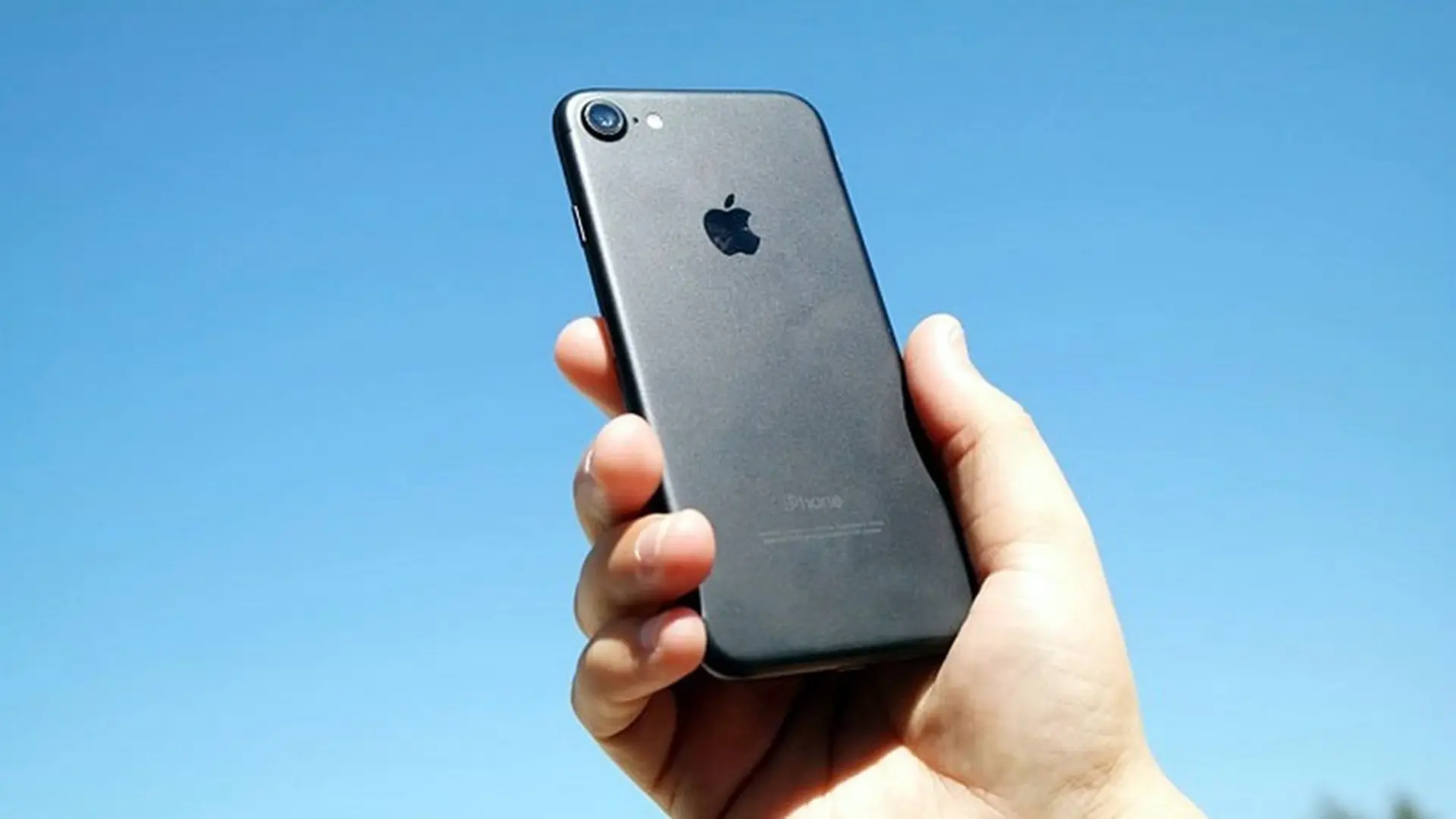 Apple iPhone 7 trở thành điện thoại phổ biến nhất Bắc Mỹ