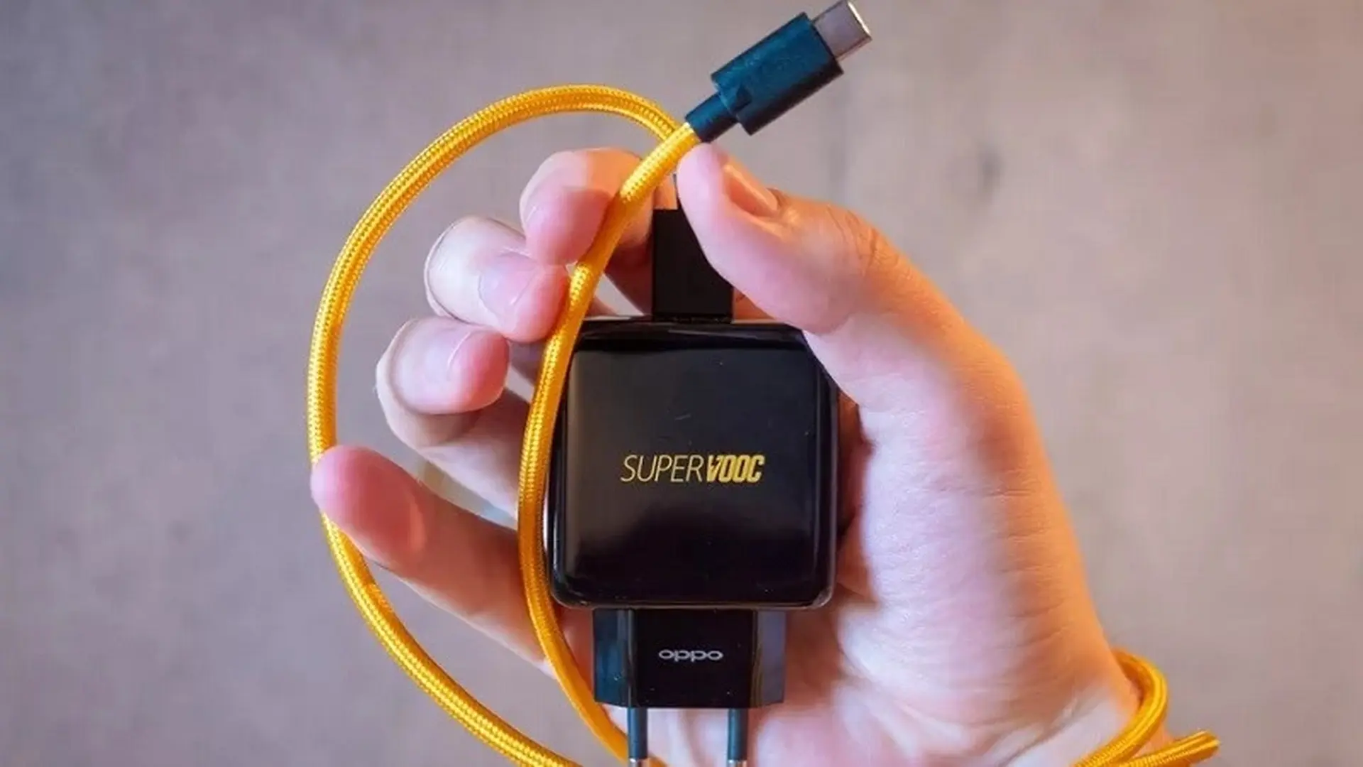 Nhìn lại công nghệ SuperVOOC trên OPPO R17 Pro: Vẫn là smartphone sạc nhanh nhất trên thị trường!