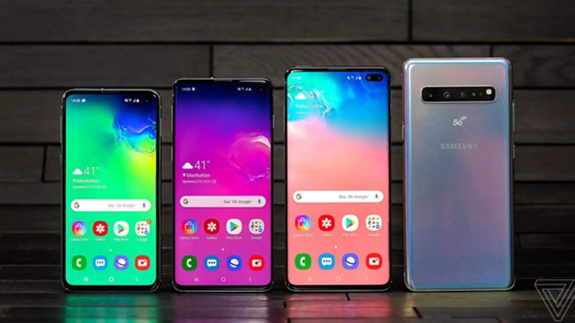 Đây là những điểm giống và khác nhau trên bộ ba Galaxy S10 vừa mới ra mắt