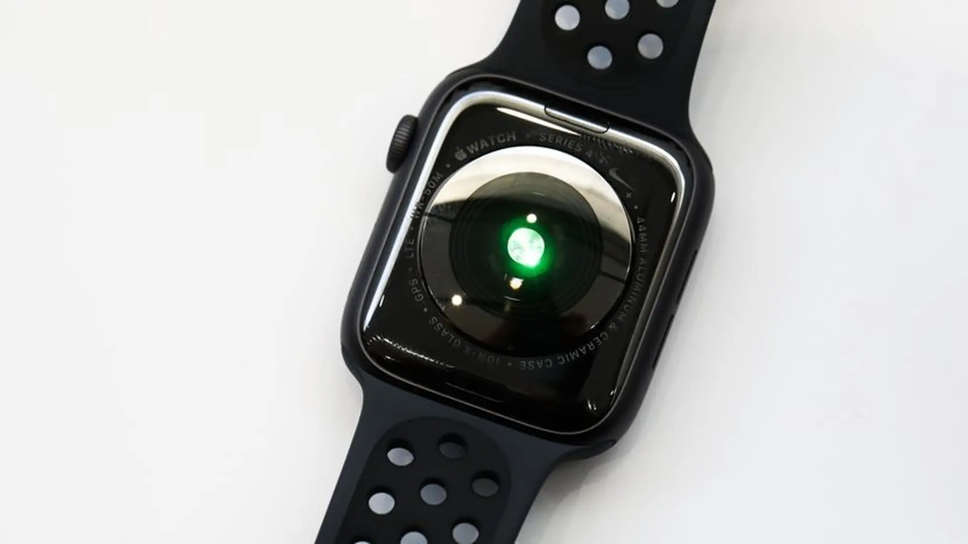 Các bức thư gửi cho Tim Cook đã định hình tương lai Apple Watch