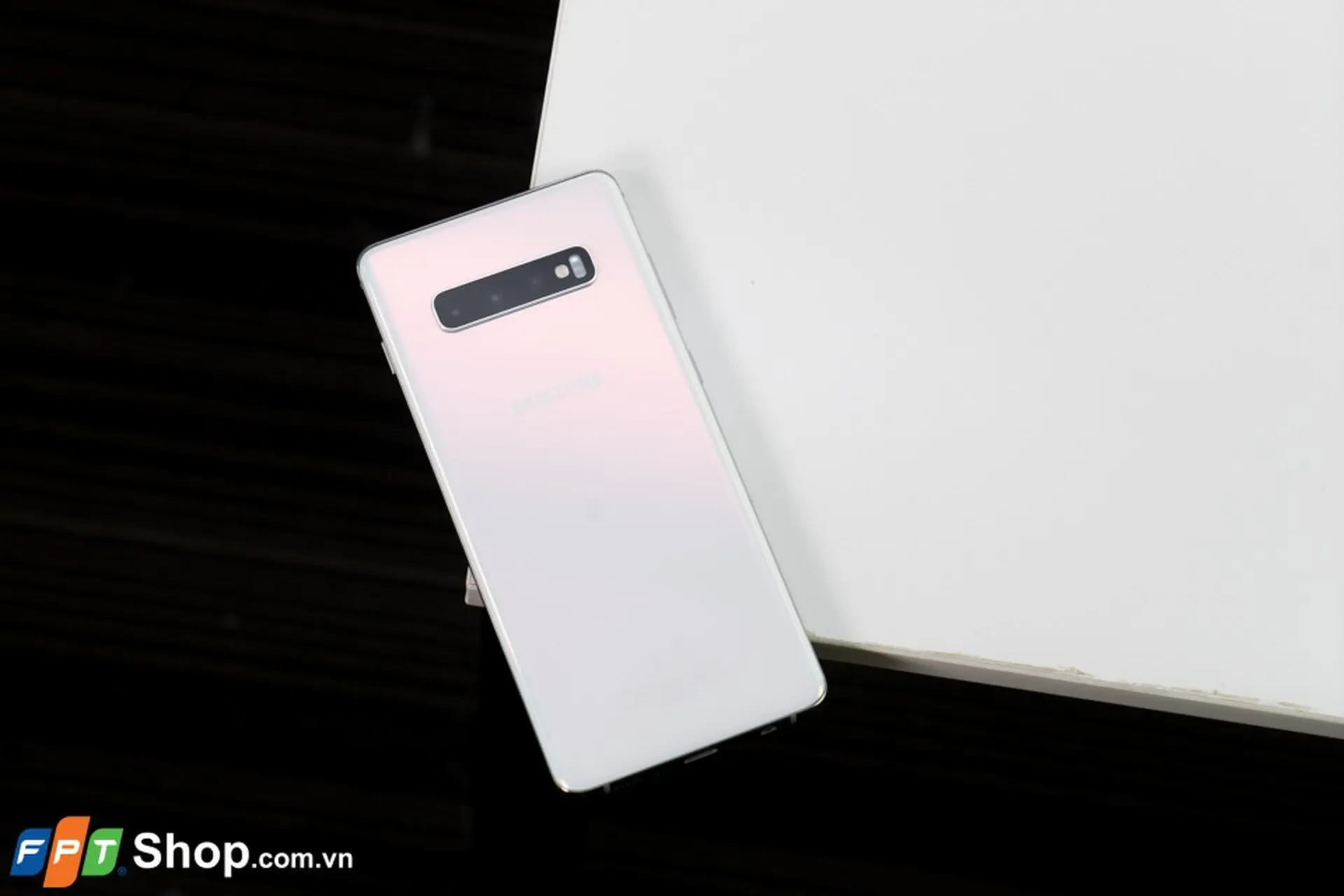 https://fptshop.com.vn/
