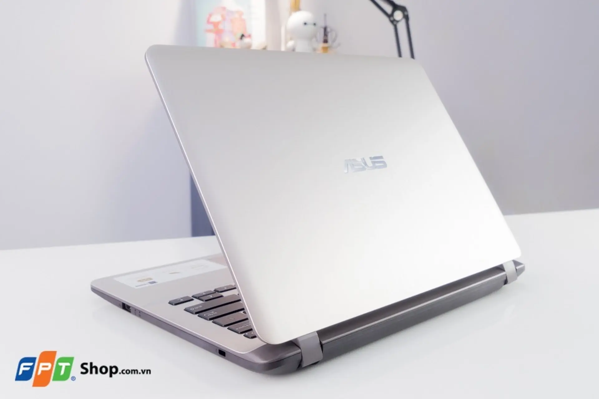 https://fptshop.com.vn/