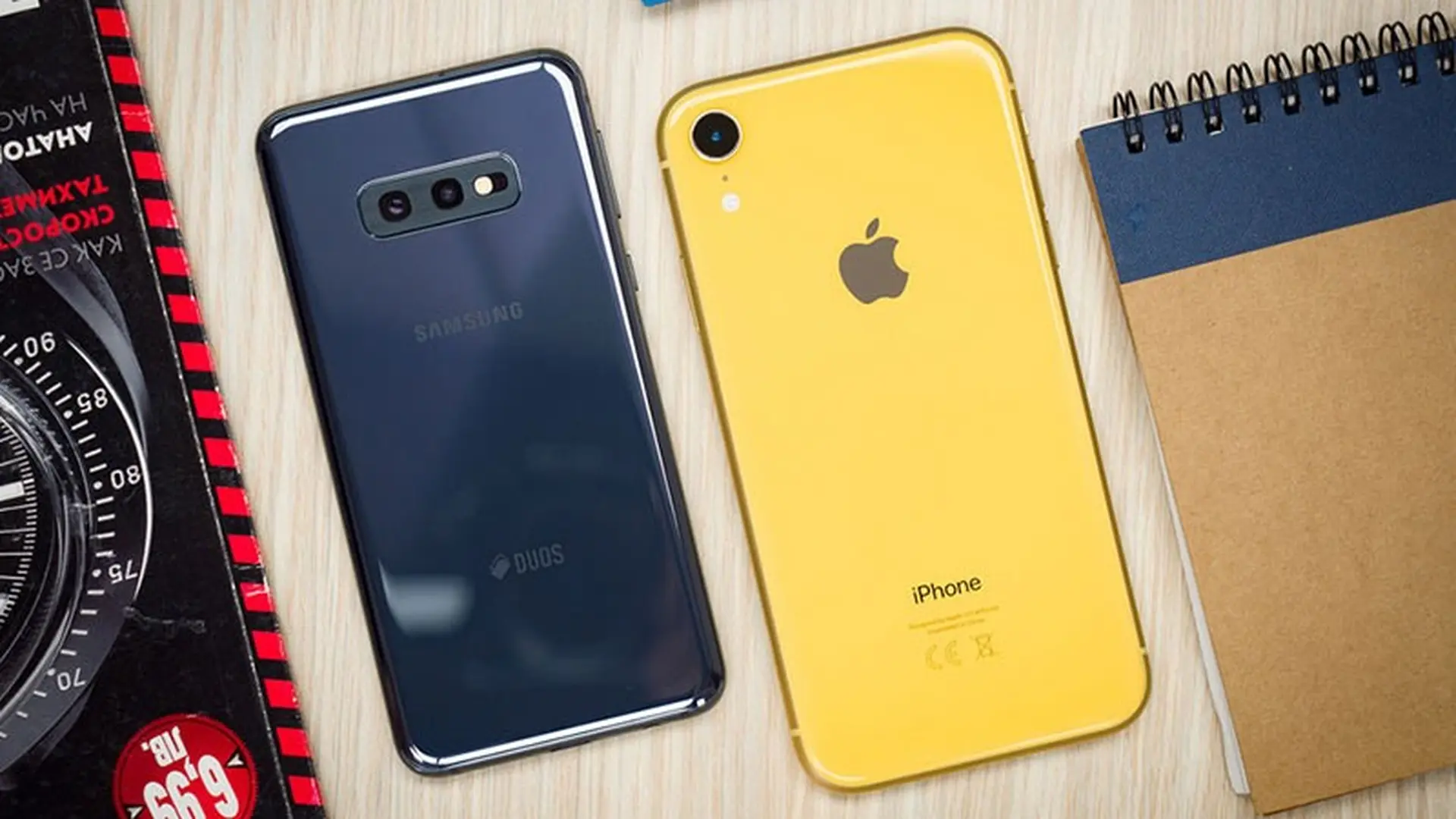 iPhone XR đối đầu Galaxy S10e: Bạn sẽ chọn Apple hay Samsung?