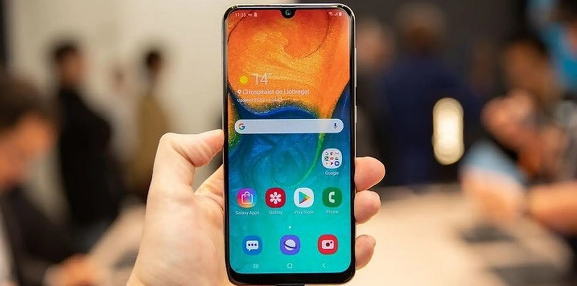 Galaxy A30: Camera 16 “chấm”, pin 4.000 mAh, màn hình Infinity-U đẹp mắt lên kệ tại FPT Shop
