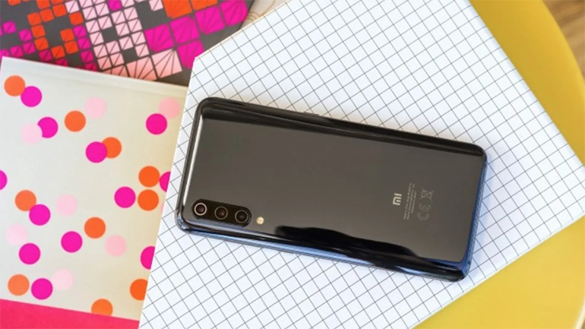 Đánh giá nhanh thiết kế, màn hình, hiệu năng của Xiaomi Mi 9: Mọi thứ đã tốt hơn nhiều