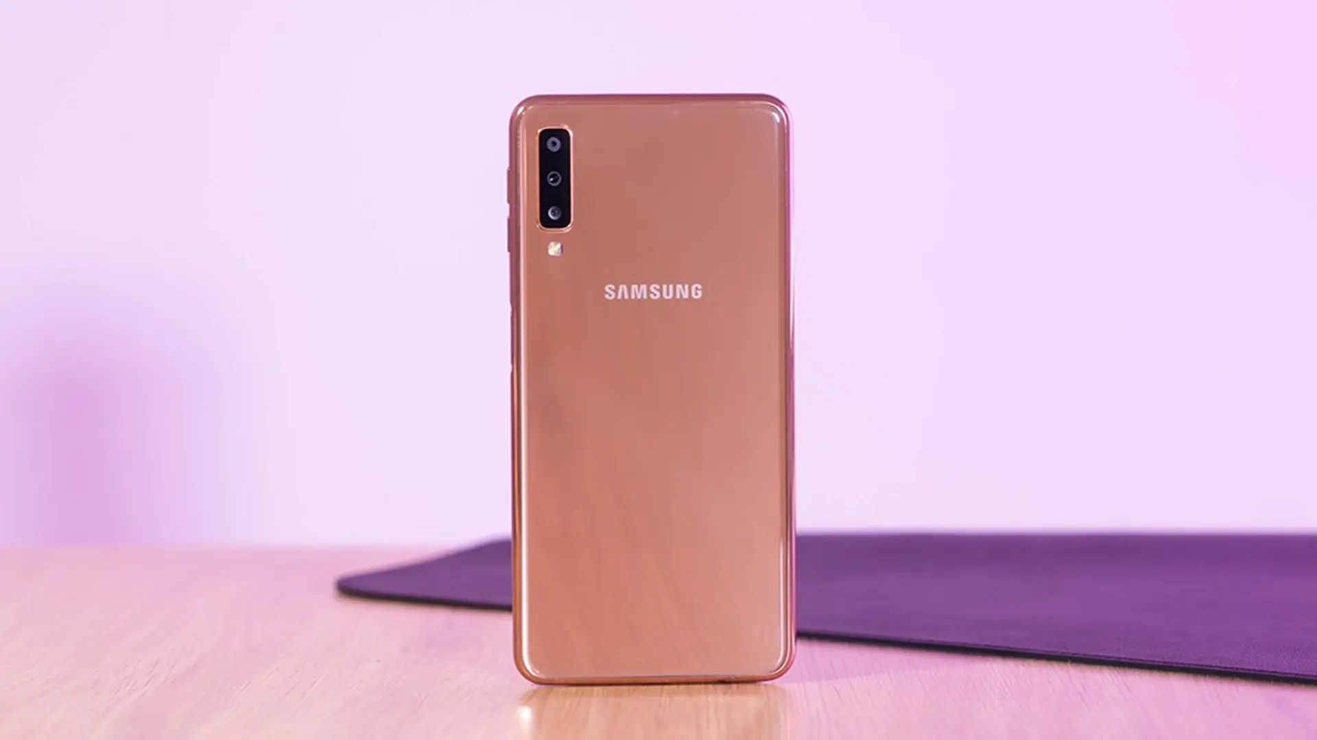 5 smartphone bán chạy nhất FPT Shop trong tháng 2