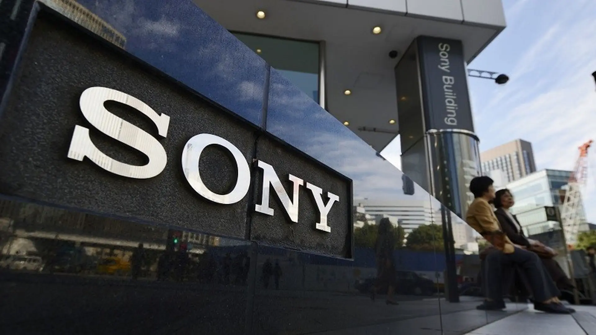Khoảng 2.000 nhân viên mảng smartphone Sony sẽ bị cắt giảm