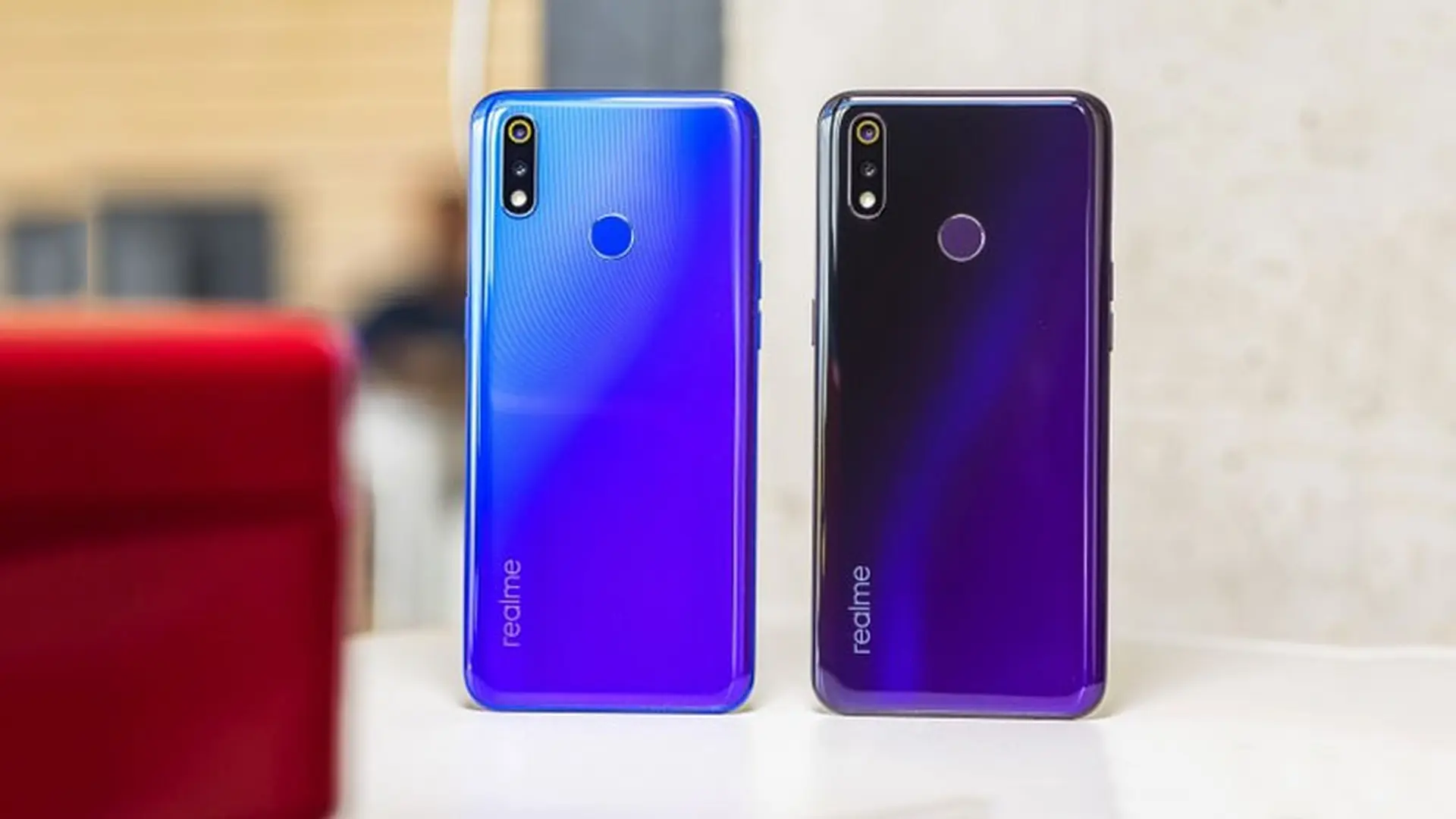 Trên tay Realme 3 Pro: Màn 6,3 inch, Snapdragon 710, camera kép, Android Pie, giá 5.7 triệu đồng