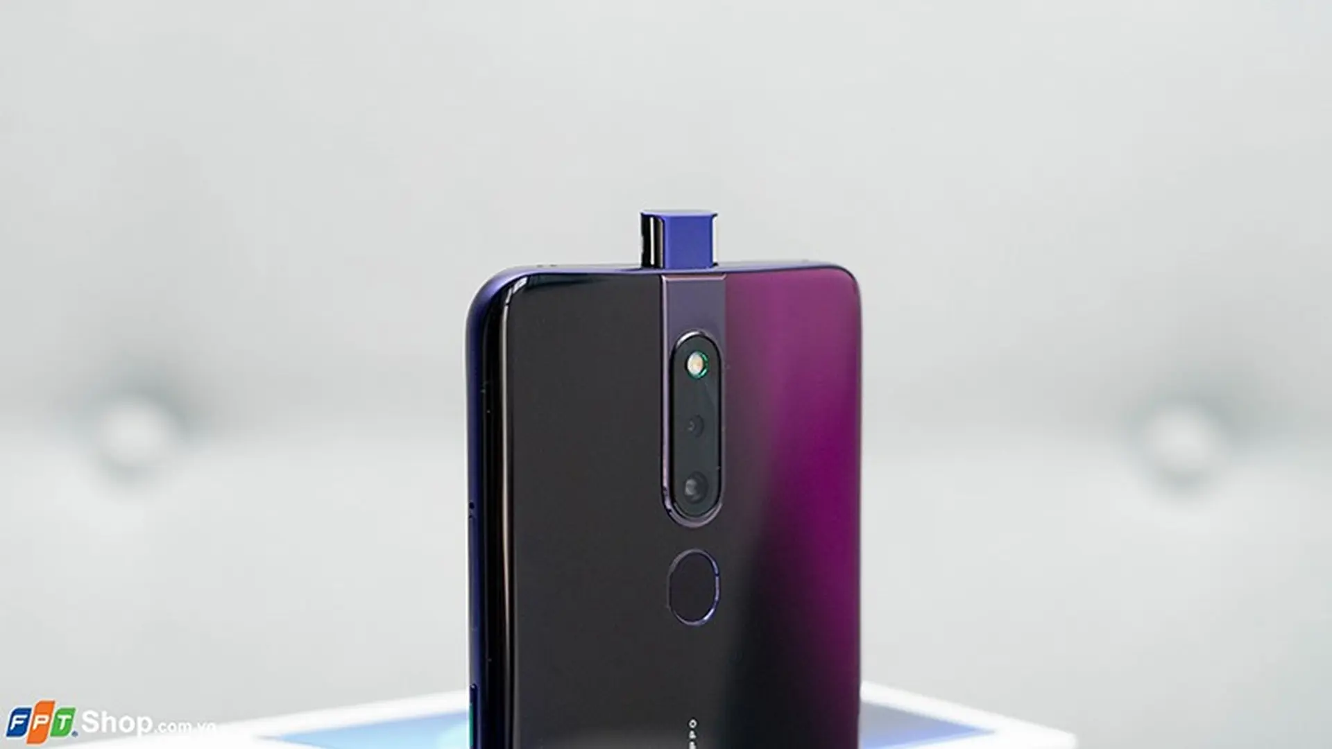 Từ cụm camera kép 48MP đến khả năng AI, đây là những gì làm cho F11 Pro trở thành vua camera trong phân khúc tầm trung