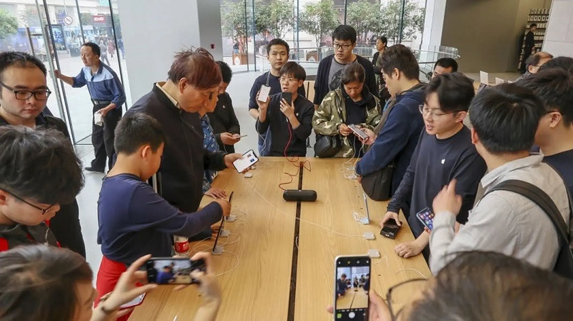 Đây là nguyên nhân có thể khiến doanh số iPhone suy giảm tại Trung Quốc