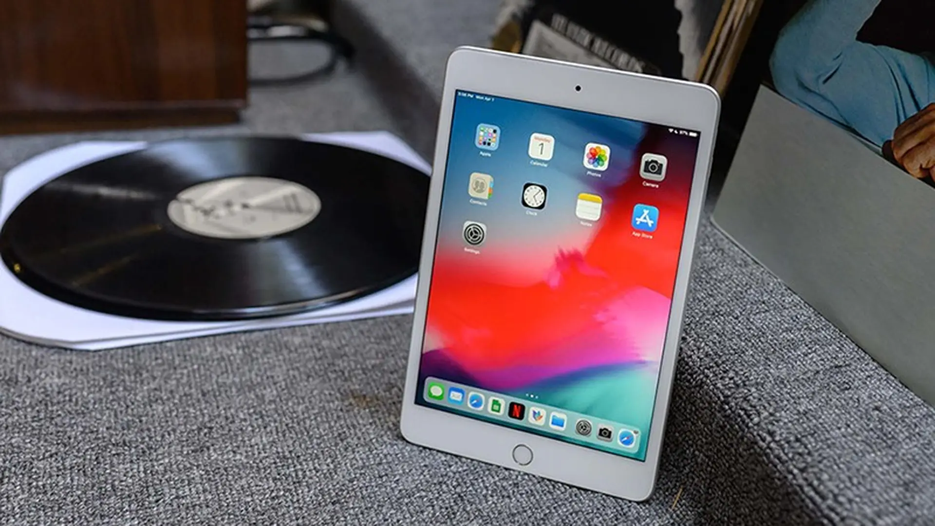 iPad Mini 5: Mua vì hiệu năng, tính di động thay vì thiết kế