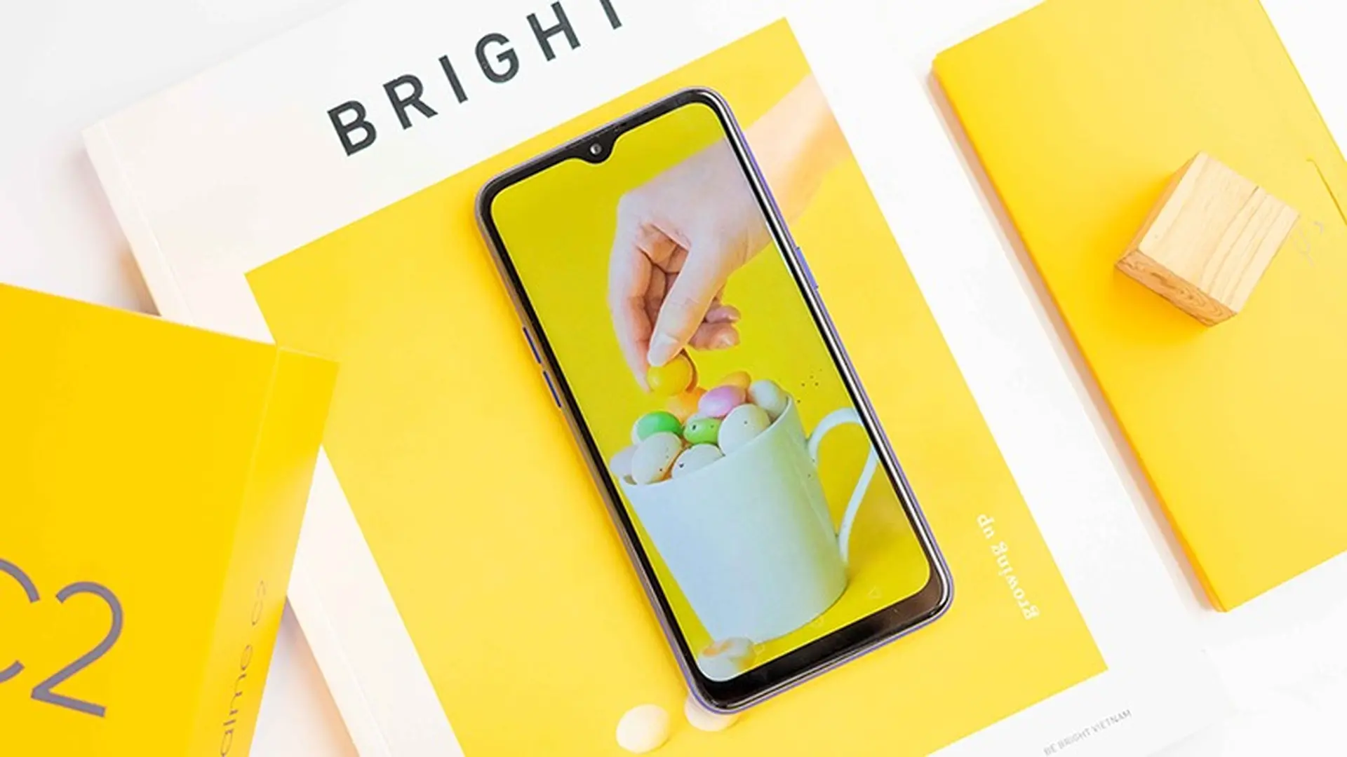 Chỉ với hơn 2 triệu, sở hữu ngay chiếc smartphone màn hình lớn, thiết kế đẹp, pin trâu