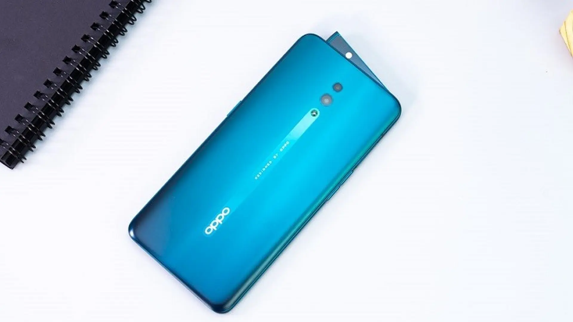 Reno: Chiếc smartphone cận cao cấp khác biệt từ OPPO!