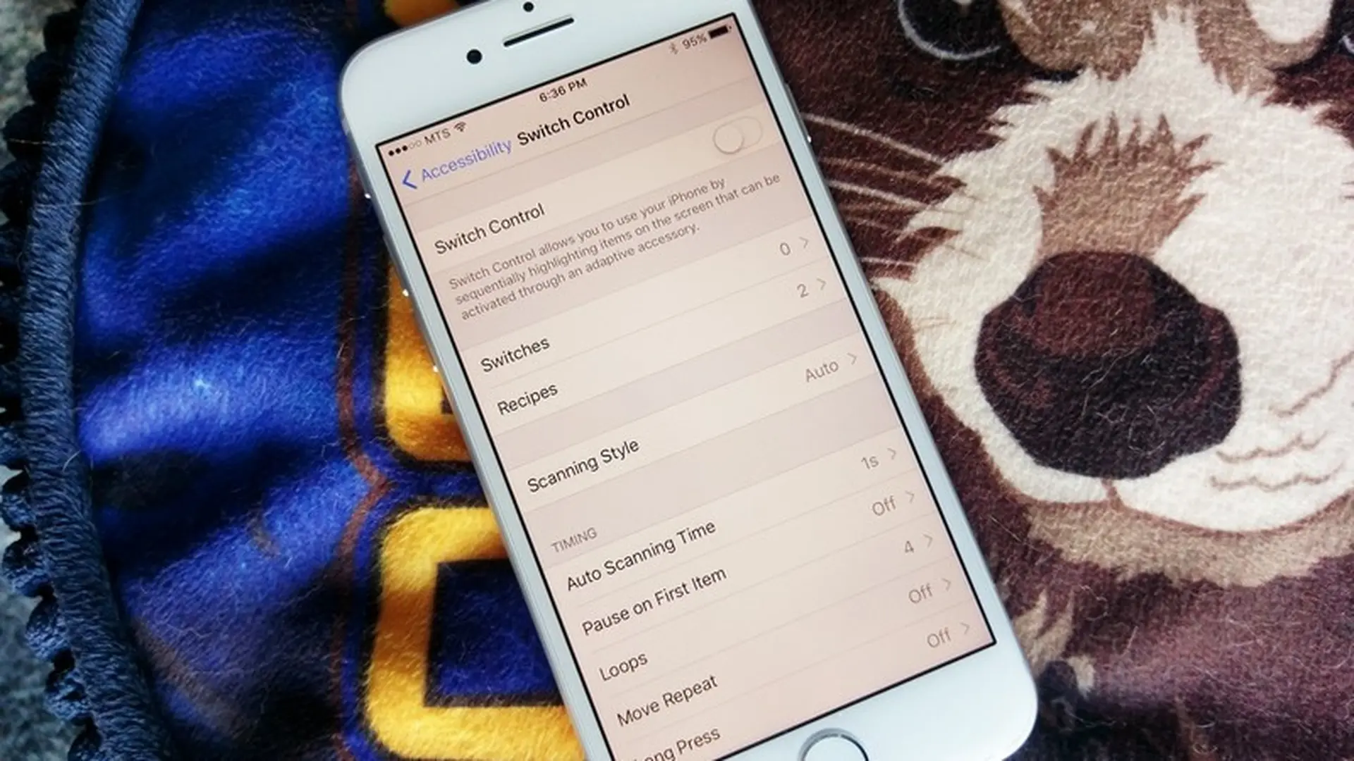 Sử dụng Điều khiển công tắc trên iPhone