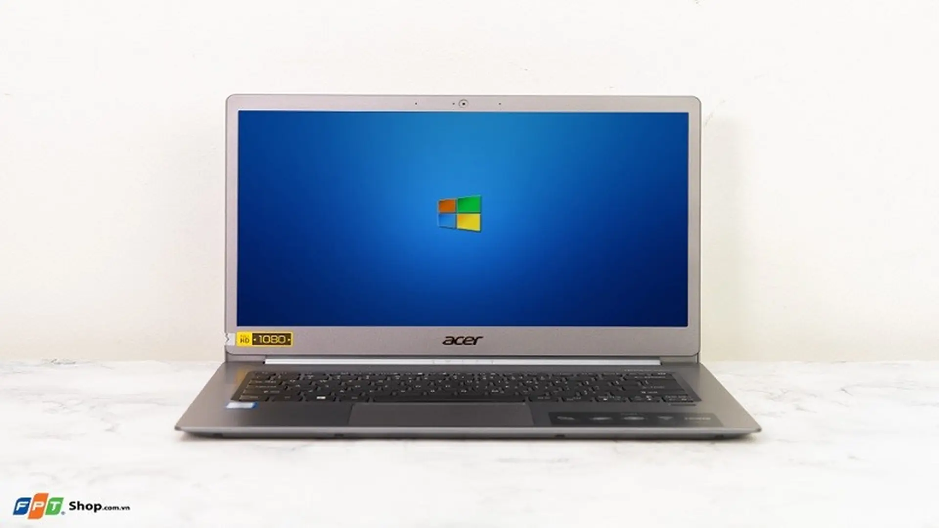 Cảm nhận Acer Swift 5: Mỏng nhẹ tựa sương mai