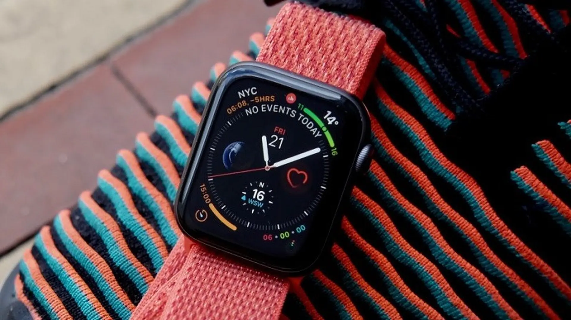 Apple Watch sẽ dẫn đầu thị trường đồng hồ thông minh trong nhiều năm nữa