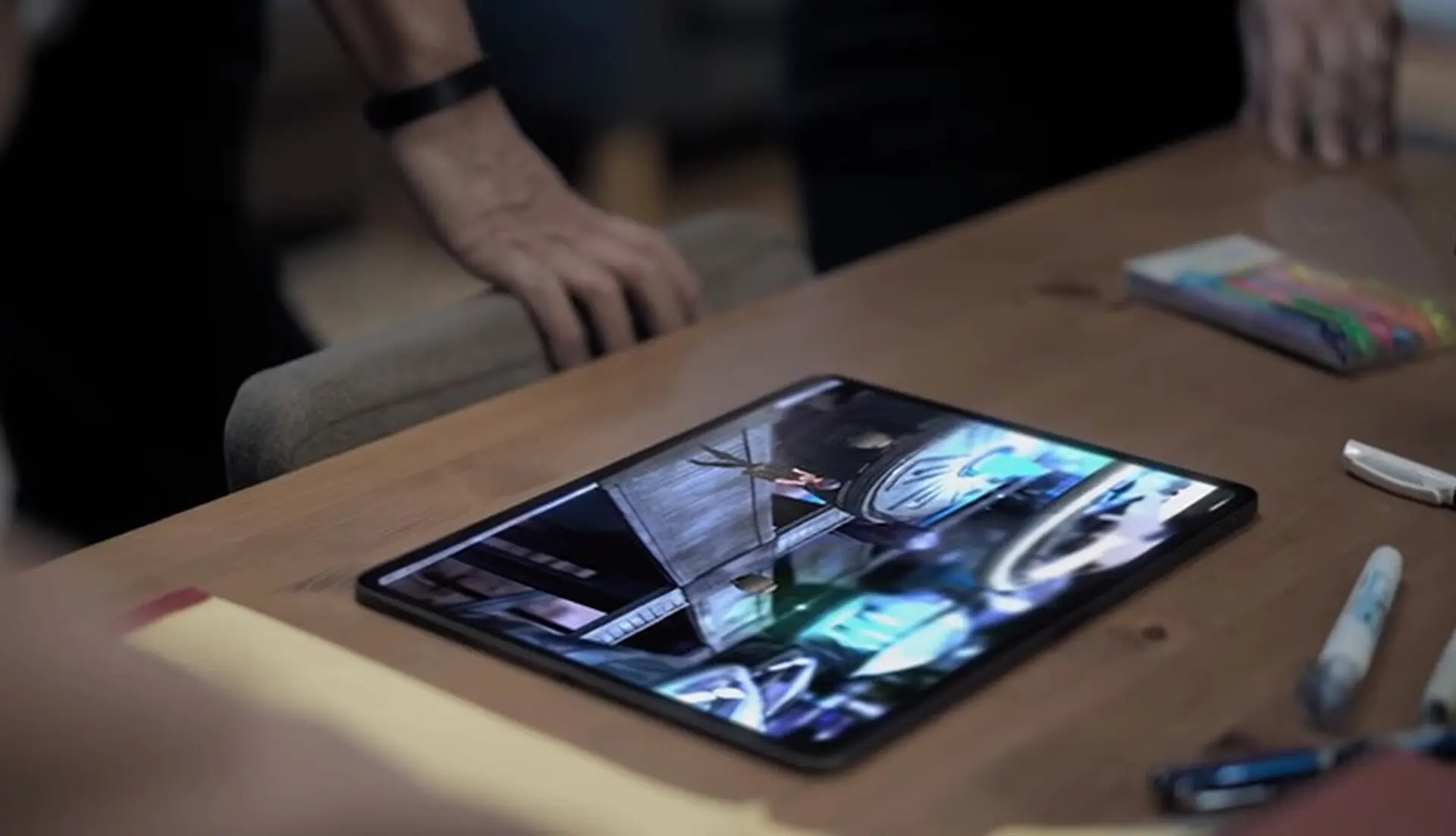 Apple bàn với Samsung về việc sử dụng màn hình OLED cho iPad và MacBook trong tương lai