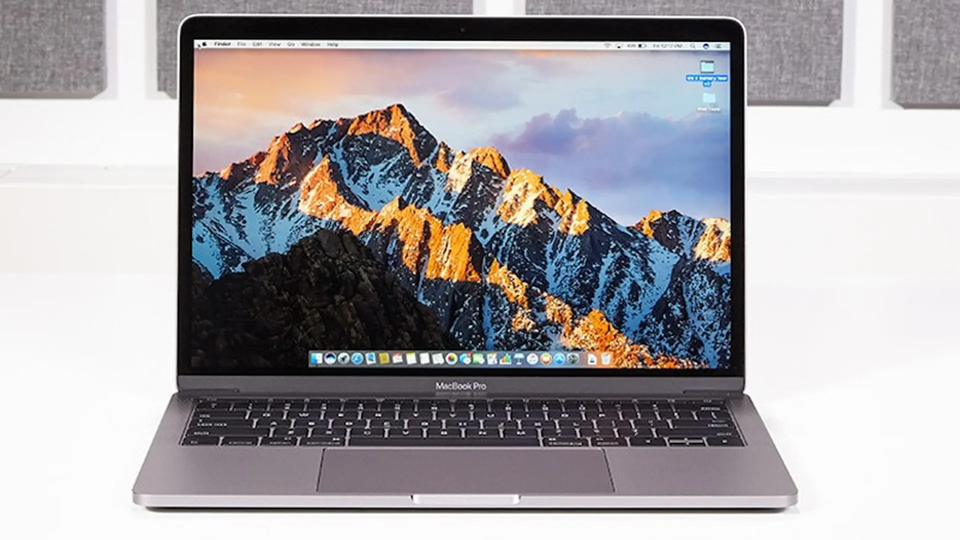 Macbook Air và Macbook Pro 13" sẽ có bản nâng cấp trong tháng 9 này