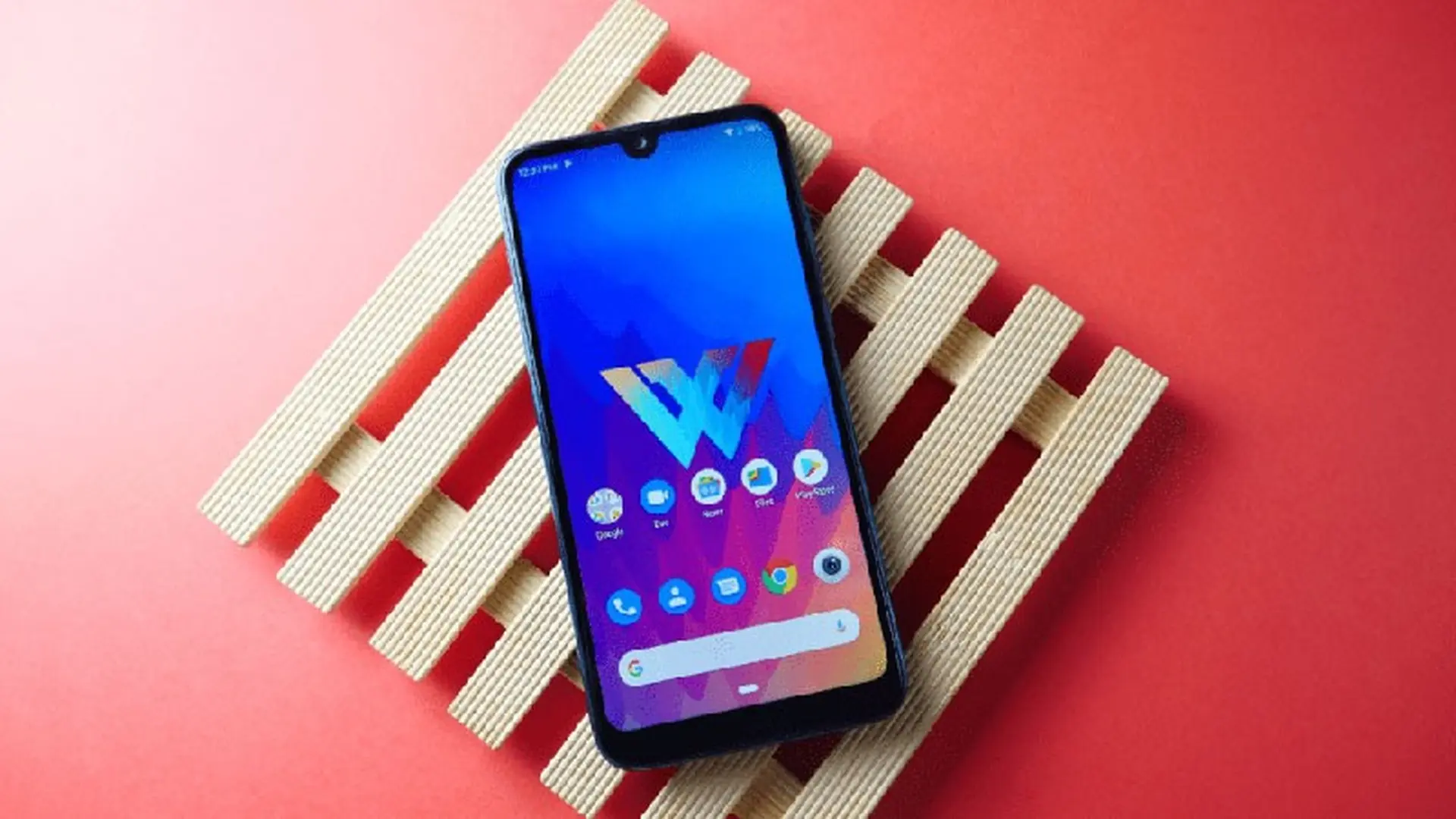LG W30 và W30 Pro ra mắt với màn hình U-Drop 6.26 inch và 3 camera sau, giá từ 3.3 triệu