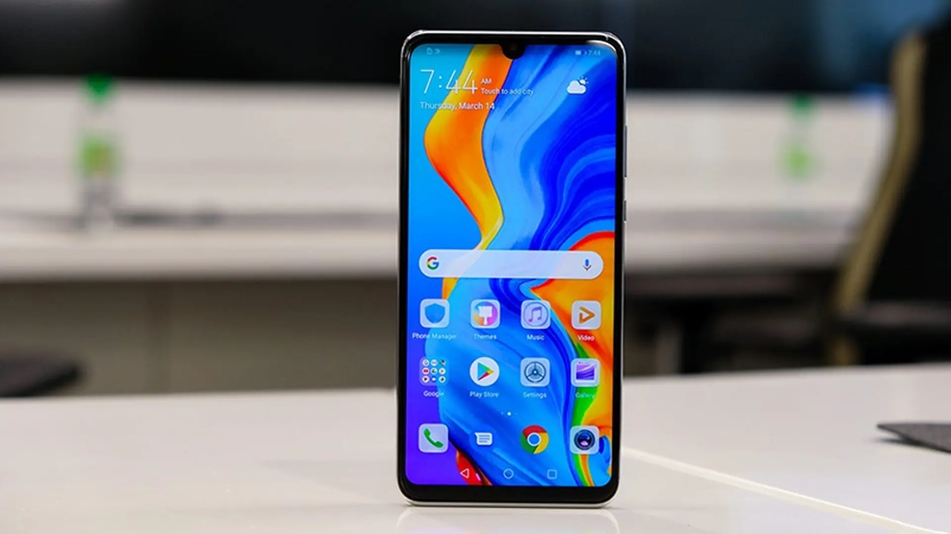 Samsung dùng smartphone Huawei là phần thưởng trong một chương trình bốc thăm may mắn