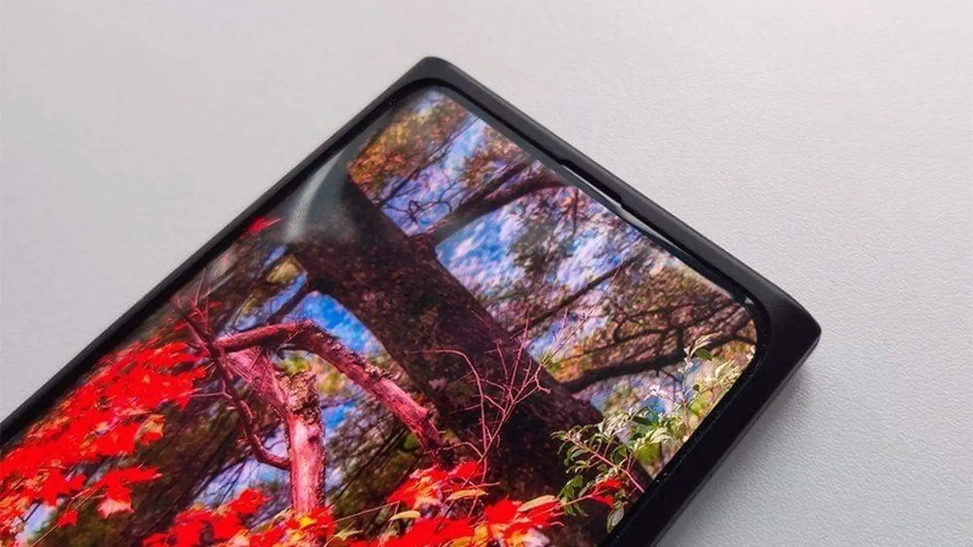 Lộ diện chiếc smartphone camera ẩn dưới màn hình độc đáo đến từ OPPO