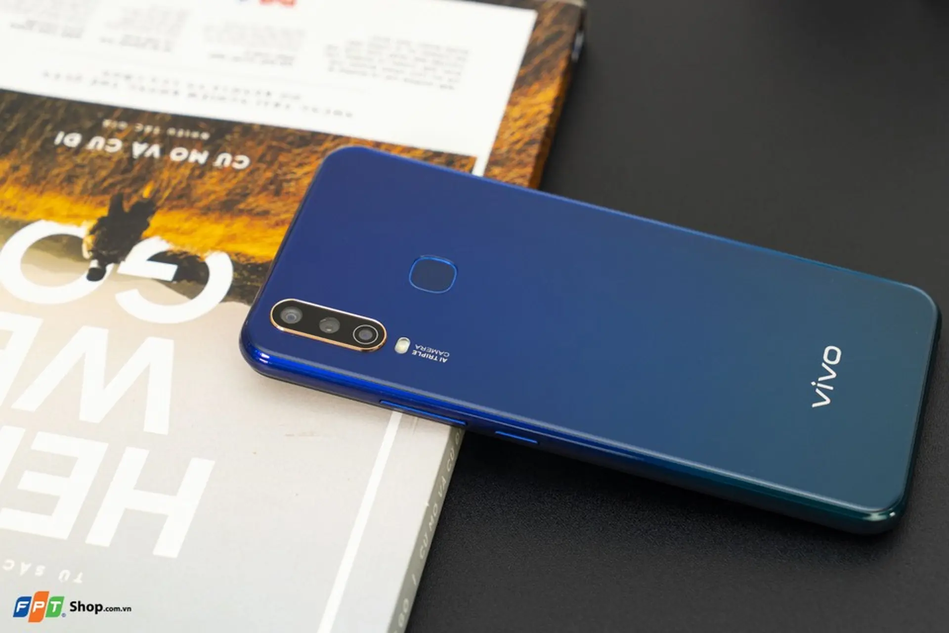 Chỉ từ 1,14 triệu, rước ngay bộ đôi đình đám Vivo Y15|Y93 về nhà
