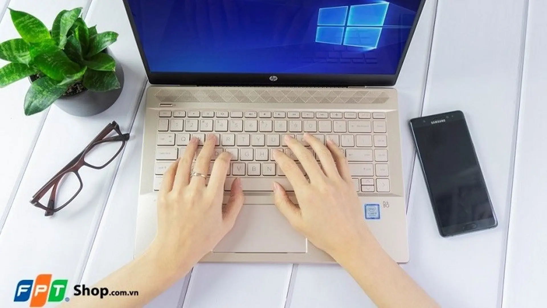 Laptop HP Pavilion 14 phiên bản Whiskey Lake: Mạnh mẽ, gọn nhẹ, thích hợp nhu cầu văn phòng!