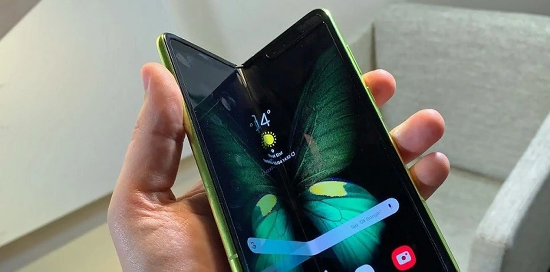 Smartphone màn hình gập của Sony sẽ có nhiều cảm biến trong màn hình
