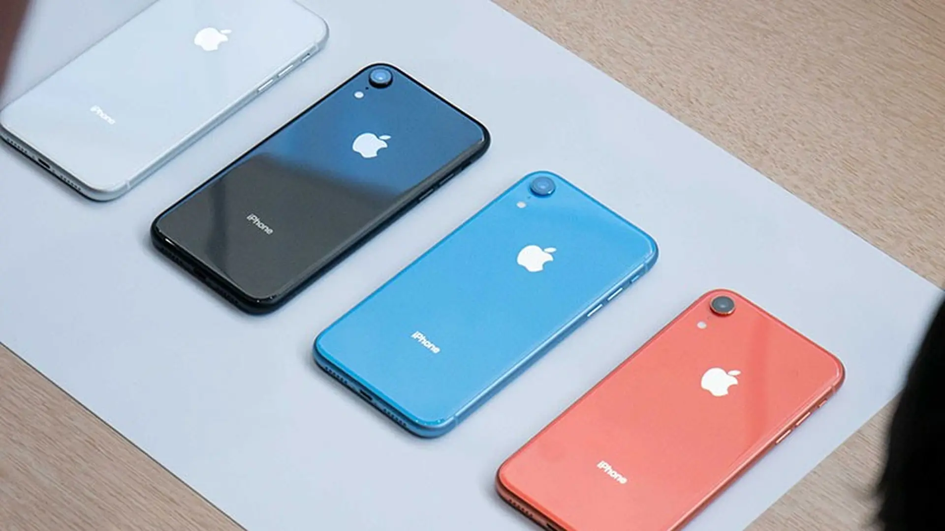 iPhone XR gần một nửa doanh số iPhone gần đây 