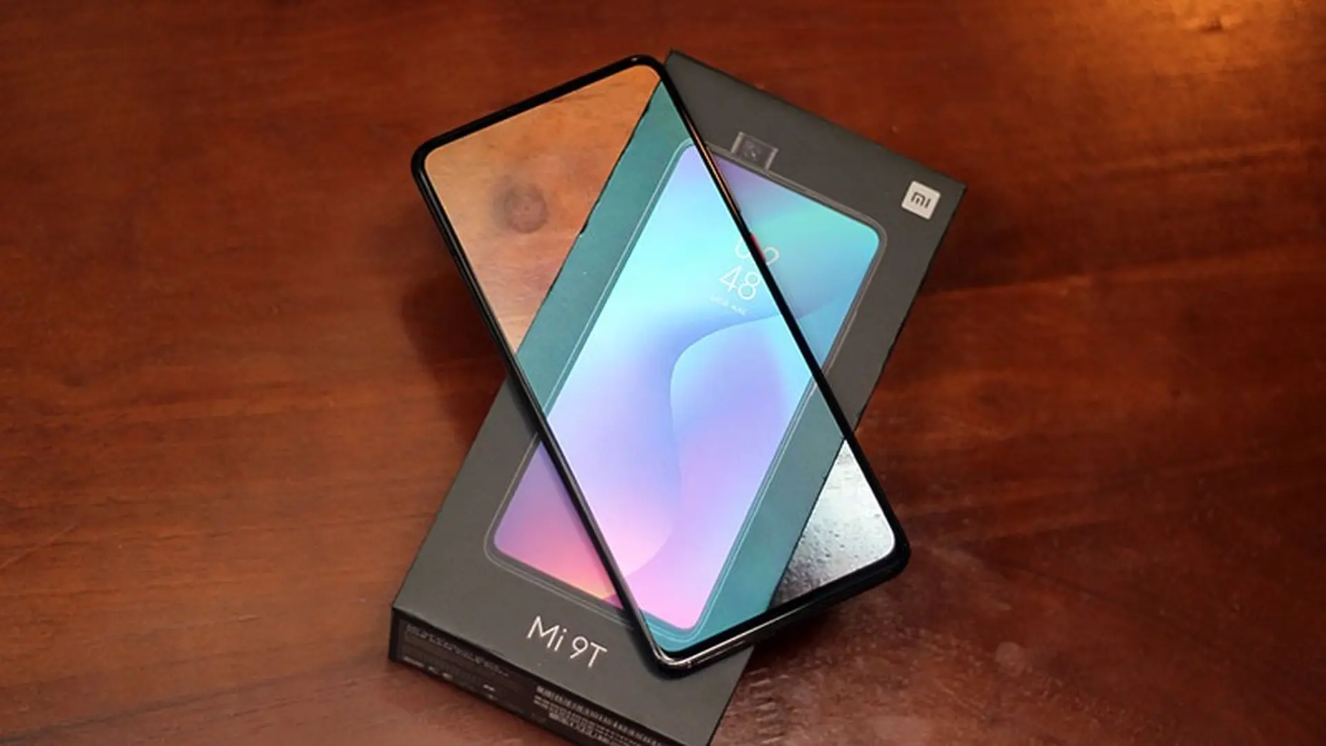 Đánh giá nhanh Xiaomi Mi 9T:  Kẻ hủy diệt thực thụ trong phân khúc tầm trung