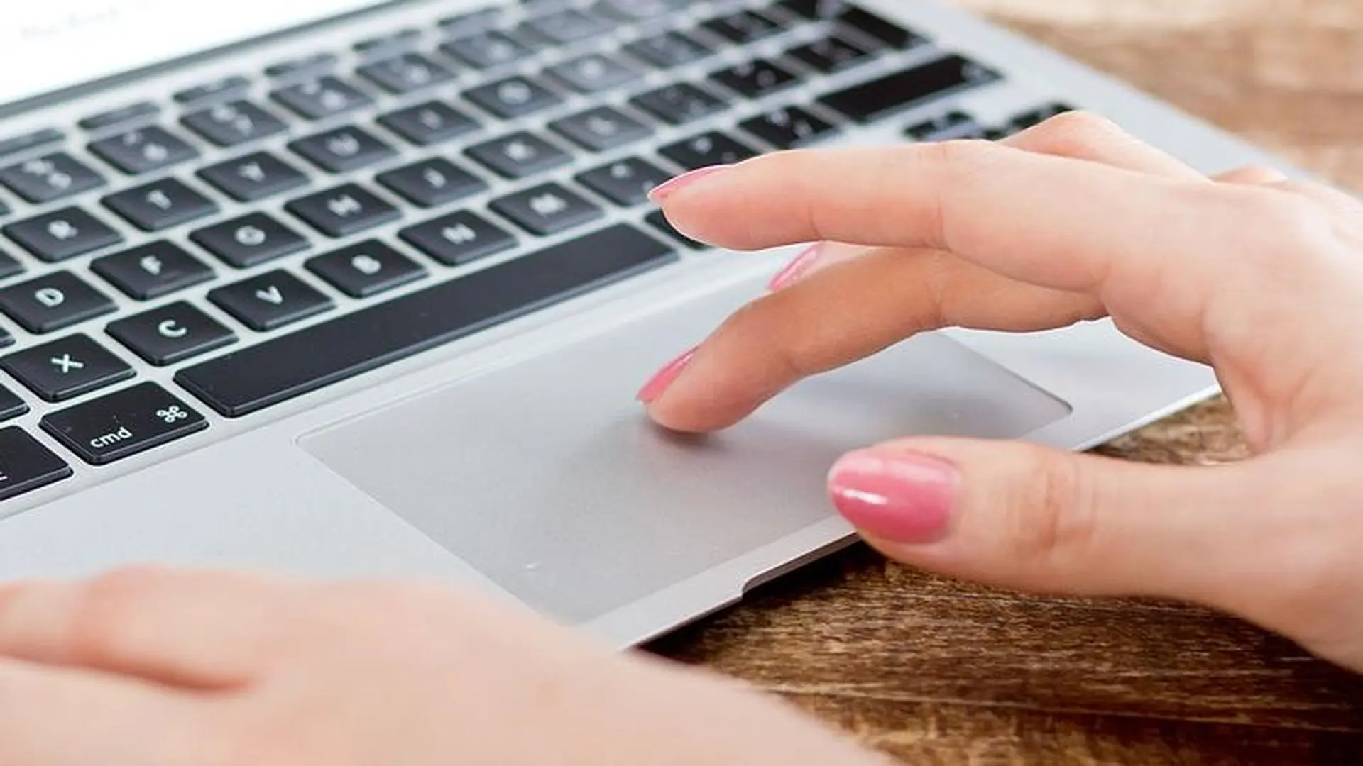 4 cách sửa lỗi Trackpad Macbook không hoạt động