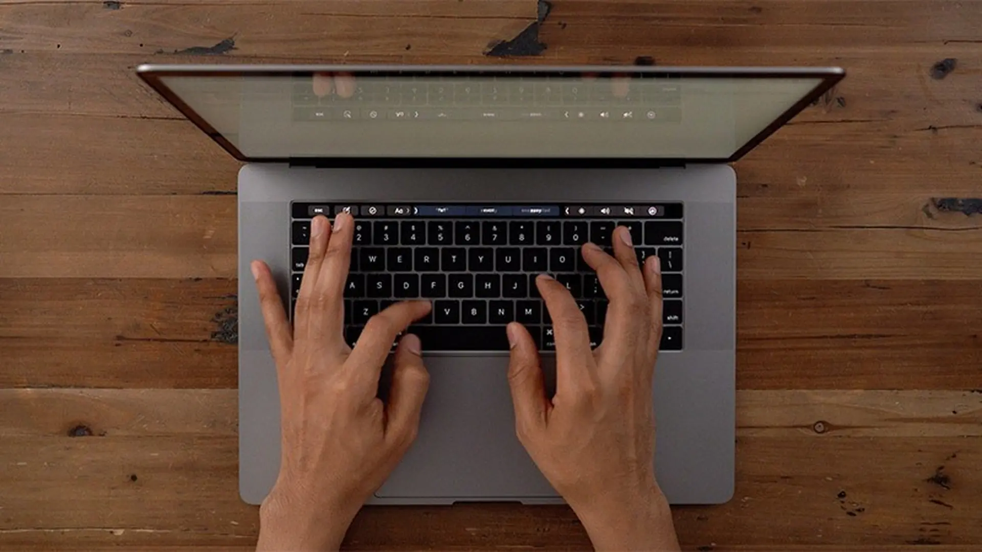 Kuo: Apple sẽ trang bị bàn phím hoàn toàn mới cho MacBook Air 2019 và MacBook Pro 2020